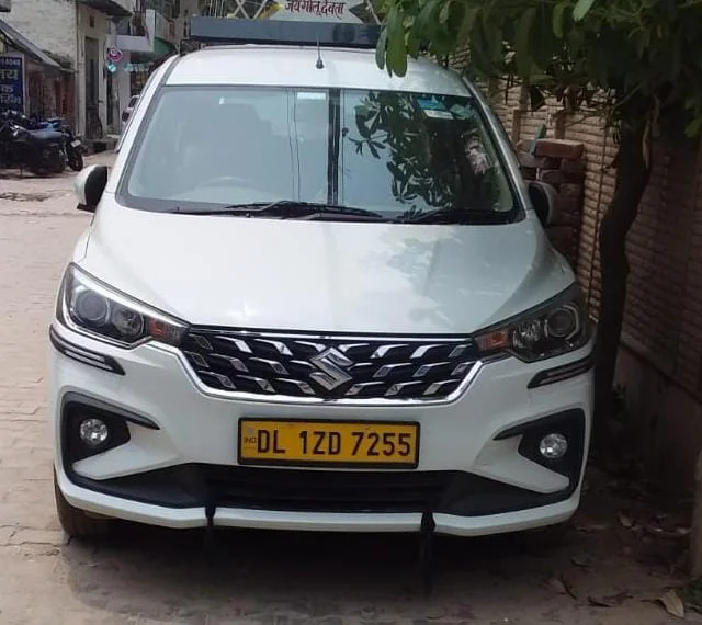 6/7 SEATER MUV ON RENT